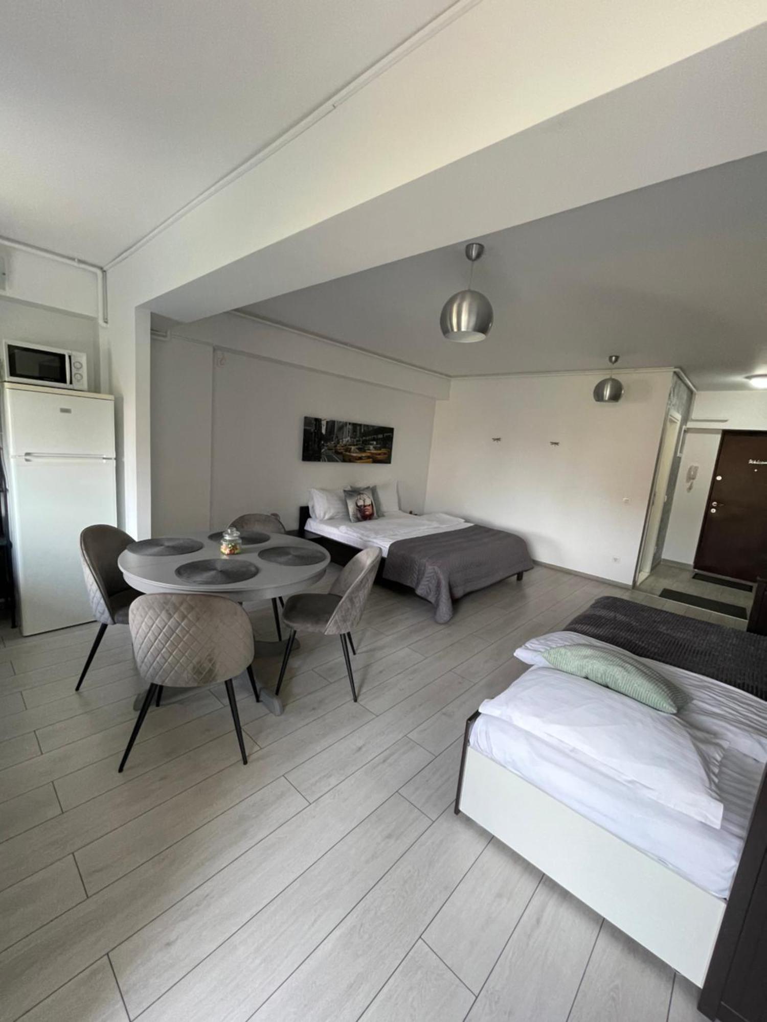 Welcome To Bucharest Airport Residences & Therme-Self Check-In 奥托佩尼 外观 照片